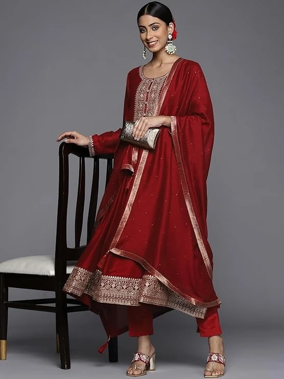 FK Petal Kurta Set for Women